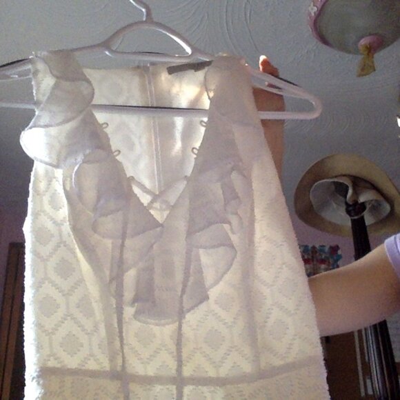 White Guess Dress - Picture 4 of 6